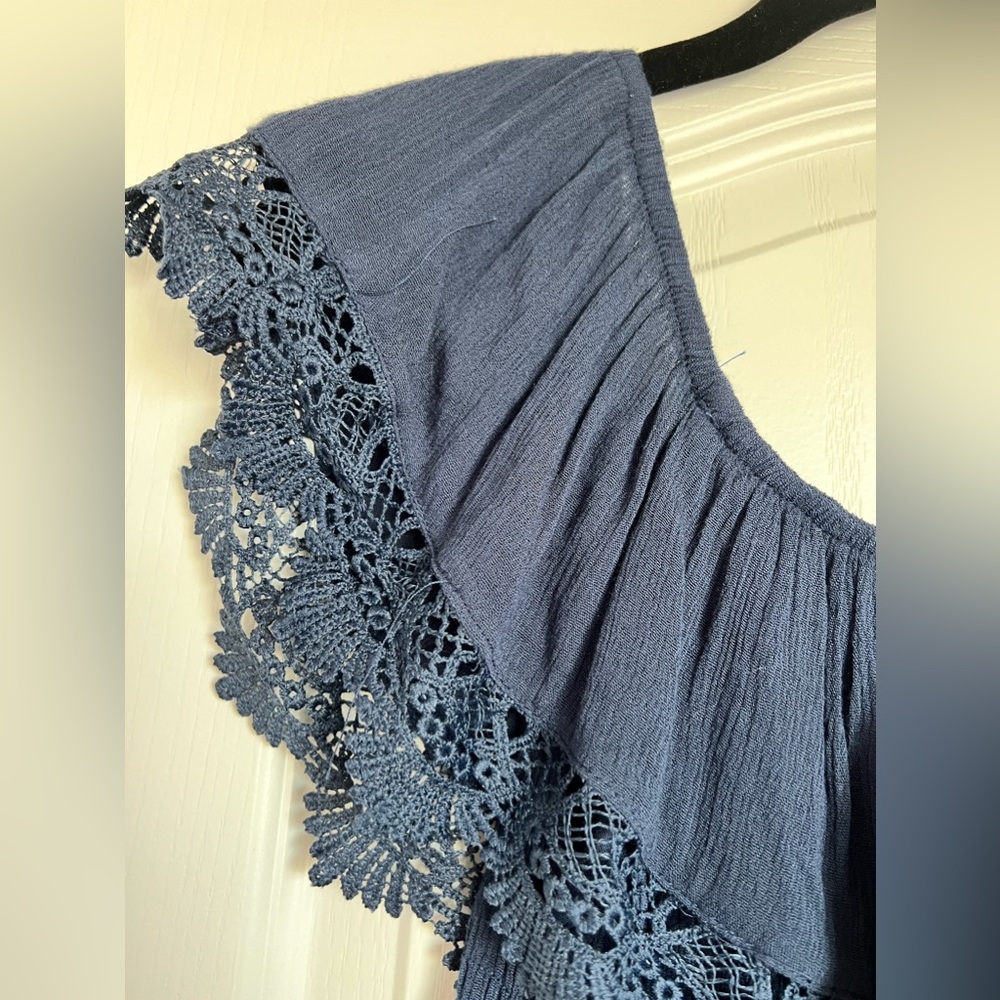 Francesca’s Off The Shoulder Solid Mason Dress Si… - image 6